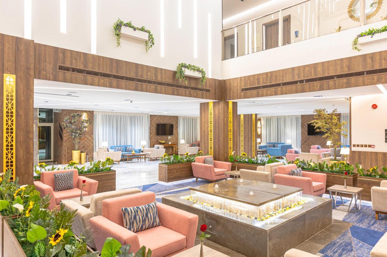 Seven Gardens Hotel リヤード エクステリア 写真